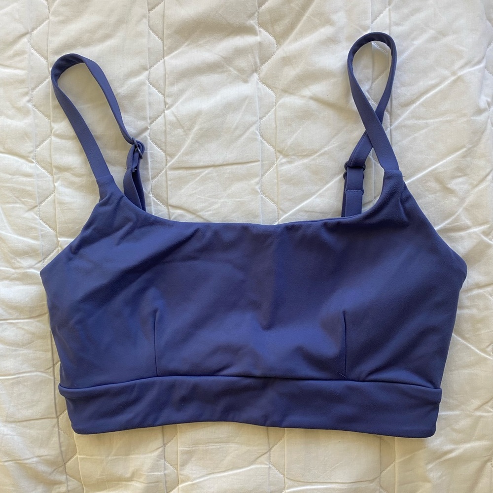 Balance athletica / vitality sports bra